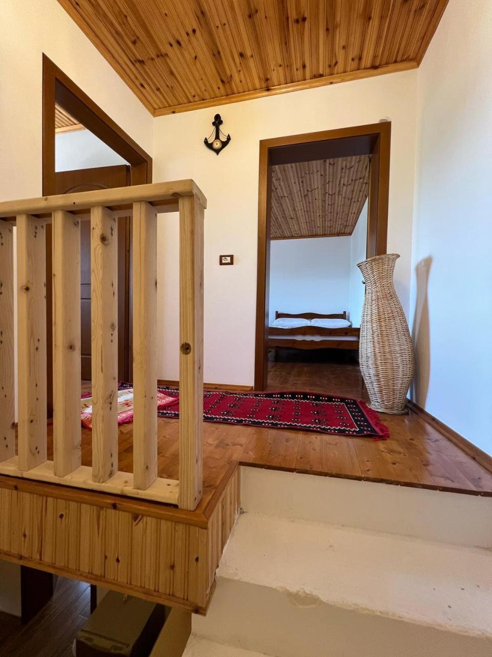 Villa Maria - Castle Berat