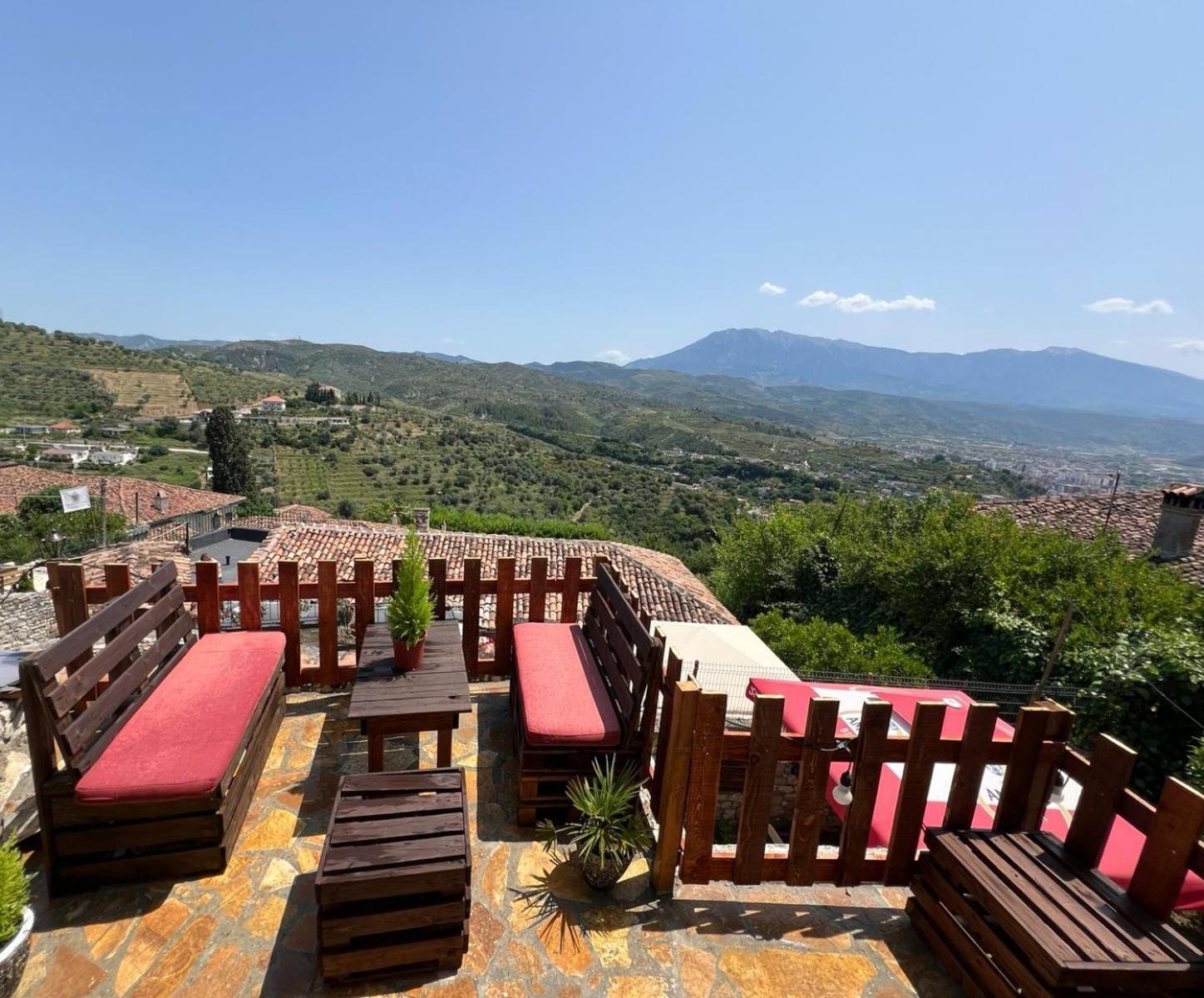 Villa Maria - Castle Berat
